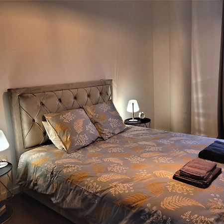 Ferienwohnung Charm City Center Apt 140M2 & Free Parking Braga Exterior foto